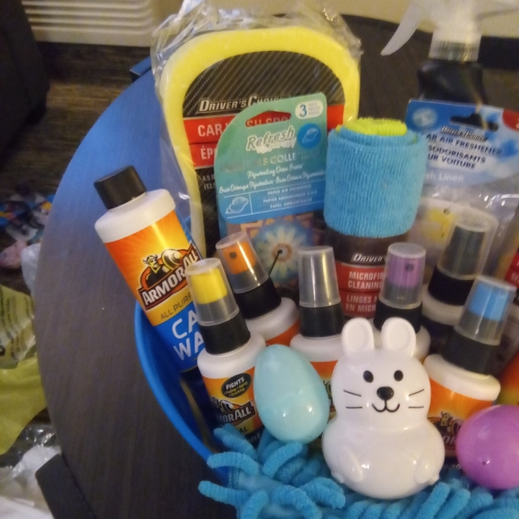 Armorall Car Care Easter Basket - Picture 4 of 14